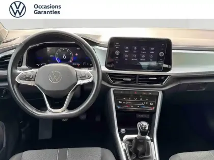 Photo 14 Volkswagen T-roc  1.0 TSI 110ch Life Plus