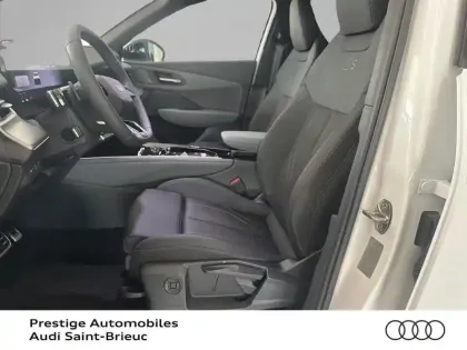 Photo 6 Audi Q3  1.5 e-hybrid 272ch S line S tronic 6