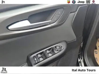 Photo 13 Alfa Romeo Tonale  1.5 Hybrid 160ch/160 Veloce TCT