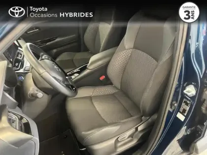 Photo 10 Toyota C-HR  1.8 Hybride 122ch Design E-CVT