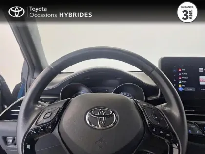 Photo 12 Toyota C-HR  1.8 Hybride 122ch Design E-CVT