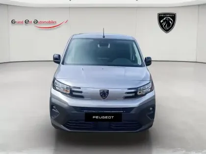 Photo 9 Peugeot Partner  M Diesel 130ch automatique Pack Premium Connect