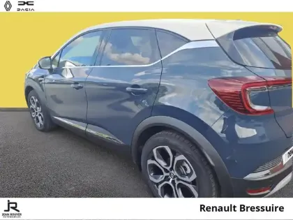 Photo 10 Renault Captur  1.6 E-Tech hybride 145ch Techno