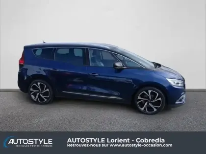 Photo 7 Renault Scenic Grand  1.7 Blue dCi 150ch Intens EDC