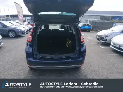 Photo 5 Renault Scenic Grand  1.7 Blue dCi 150ch Intens EDC