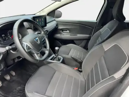 Photo 13 Dacia Jogger  1.0 ECO-G 100ch Expression 5 places
