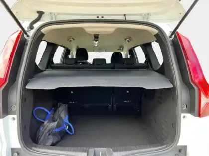 Photo 23 Dacia Jogger  1.0 ECO-G 100ch Expression 5 places