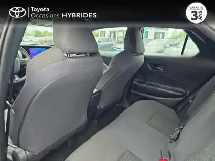 Photo 10 Toyota C-HR  1.8 Hybride 140ch Dynamic MY25