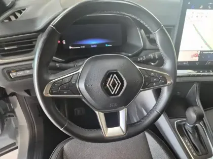 Photo 13 Renault Captur  1.6 E-Tech full hybrid 145ch Techno