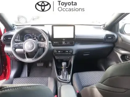 Photo 6 Toyota Yaris  130h Collection 5p MY26