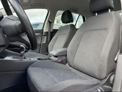 Photo 9 Volkswagen Golf  1.0 TSI OPF 110ch Life Plus