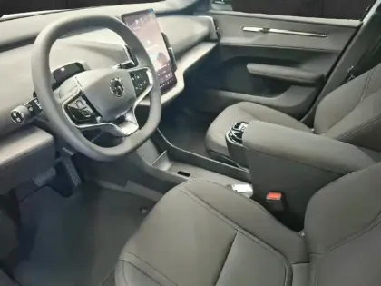 Photo 11 Volvo Ex30  Cross Country P5 Long Range 272ch 69kWh Ultra
