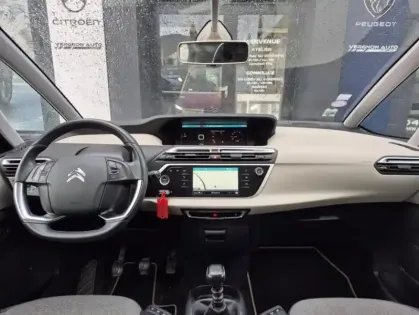 Photo 26 Citroën C4 Picasso PureTech 130 S&S BVM6 Feel