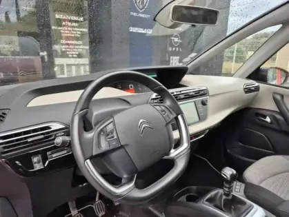 Photo 25 Citroën C4 Picasso PureTech 130 S&S BVM6 Feel