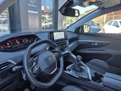 Photo 22 Peugeot 5008 II PureTech 130 S&S Active Business