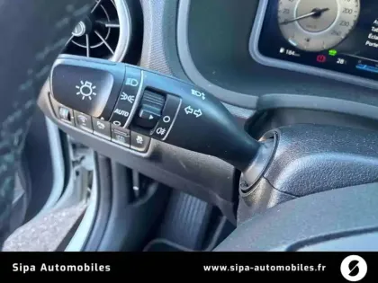 Photo 27 Hyundai Kona  Hybrid 141