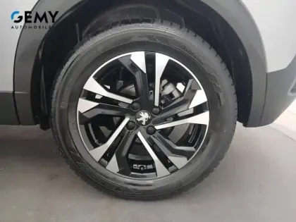Photo 32 Peugeot 2008  PureTech 130 S&S EAT8