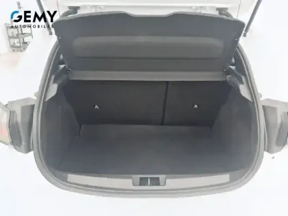 Photo 26 Peugeot 208  PureTech 75 S&S BVM5