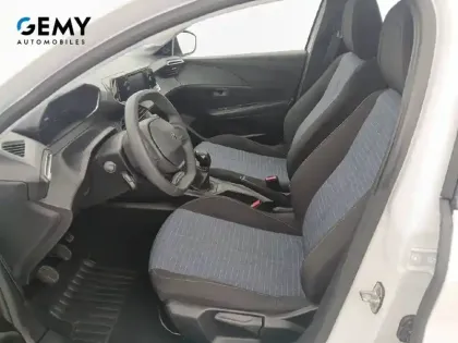 Photo 29 Peugeot 208  PureTech 75 S&S BVM5