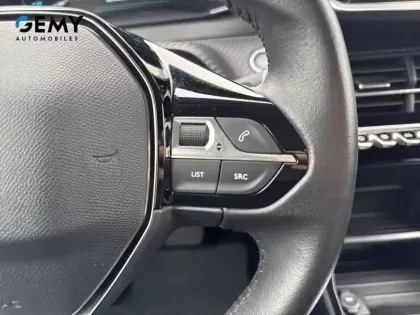 Photo 15 Peugeot 208  Electrique 50 kWh 136ch