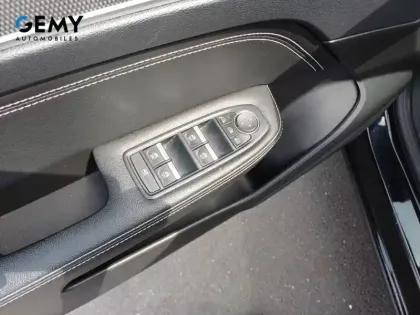 Photo 13 Renault Arkana  E-Tech hybride 145 - 22