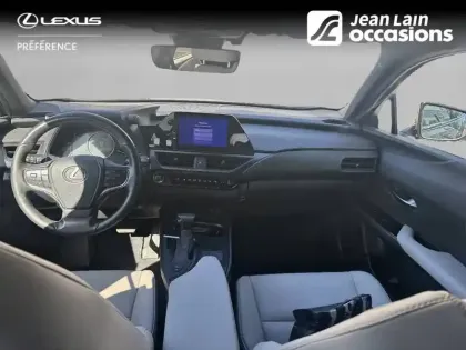 Photo 17 Lexus UX  250h 2WD