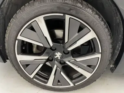 Photo 17 Peugeot 208  PureTech 100 S&S BVM6