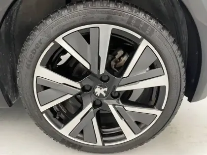 Photo 18 Peugeot 208  PureTech 100 S&S BVM6