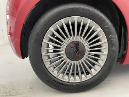 Photo 16 Fiat 500  e 95 ch