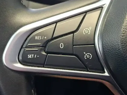 Photo 39 Renault Captur  TCe 90