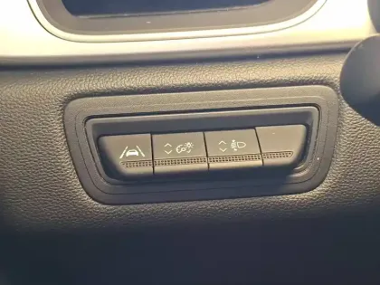 Photo 35 Renault Captur  TCe 90