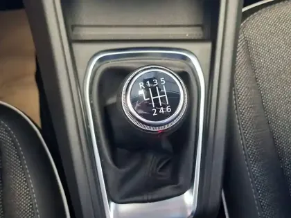 Photo 45 Renault Captur  TCe 90
