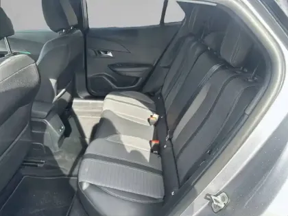 Photo 11 Peugeot 2008  Electrique 136 ch