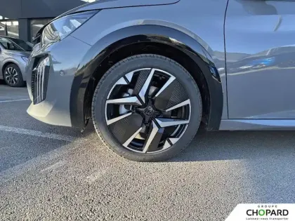 Photo 6 Peugeot 208  Hybrid 145 ch e-DCS6