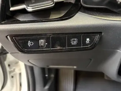 Photo 19 Kia Niro  1.6 GDi 138 ch HEV DCT6