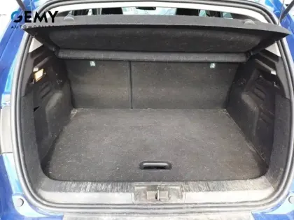 Photo 5 Renault Captur  E-Tech full hybrid 145