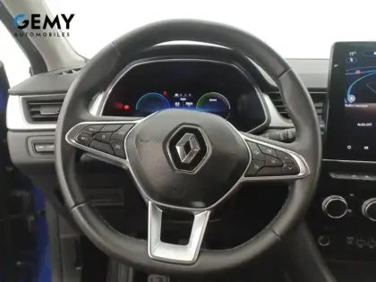 Photo 27 Renault Captur  E-Tech full hybrid 145