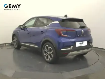 Photo 21 Renault Captur  E-Tech full hybrid 145