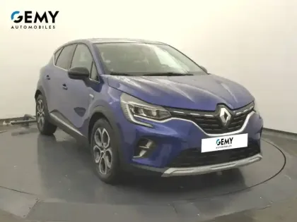 Photo 17 Renault Captur  E-Tech full hybrid 145