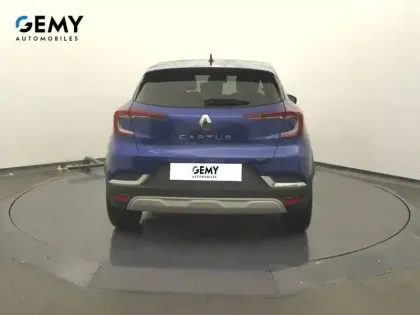 Photo 19 Renault Captur  E-Tech full hybrid 145