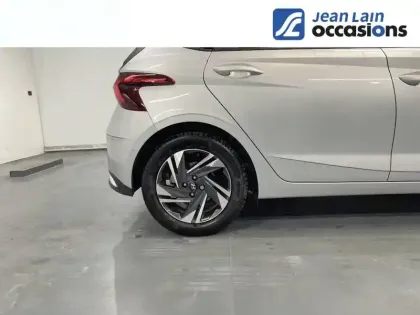 Photo 8 Hyundai I20  1.0 T-GDi 100 Hybrid 48V