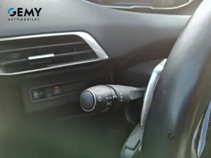 Photo 17 Peugeot 3008  Puretech 130ch S&S EAT8