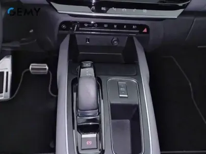 Photo 13 Citroën C5 aircross  Hybride Rechargeable 225 e-EAT8