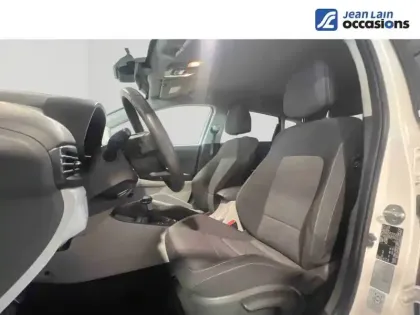 Photo 17 Hyundai Bayon  1.0 T-GDi 100 DCT-7 Hybrid 48V