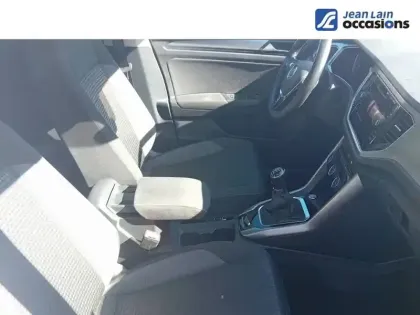 Photo 19 Volkswagen T-roc  1.0 TSI 110 Start/Stop BVM6