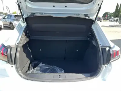 Photo 5 Peugeot 208  Electrique 50 kWh 136ch