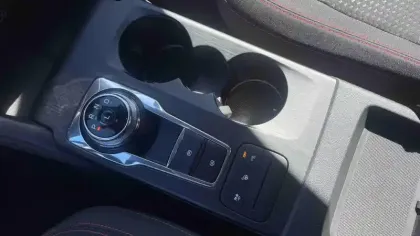 Photo 9 Ford Kuga  2.5 Duratec 190 ch FlexiFuel FHEV E85 Powershift