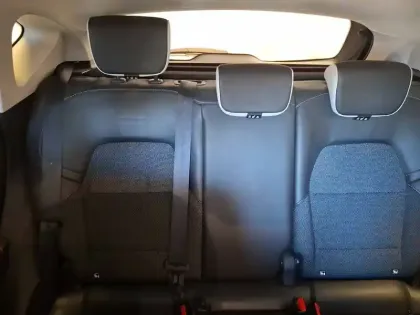 Photo 38 Renault Captur  TCe 90