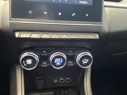 Photo 33 Renault Captur  TCe 90