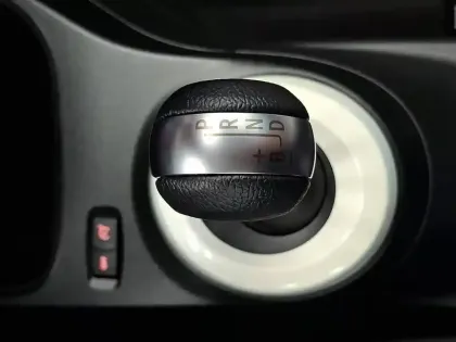 Photo 26 Renault Twingo  III E-Tech
